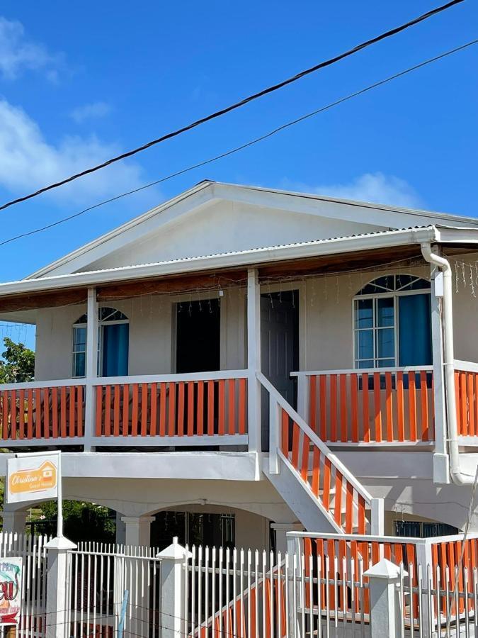Christina'S Guest House Official Остров Литъл Корн Екстериор снимка