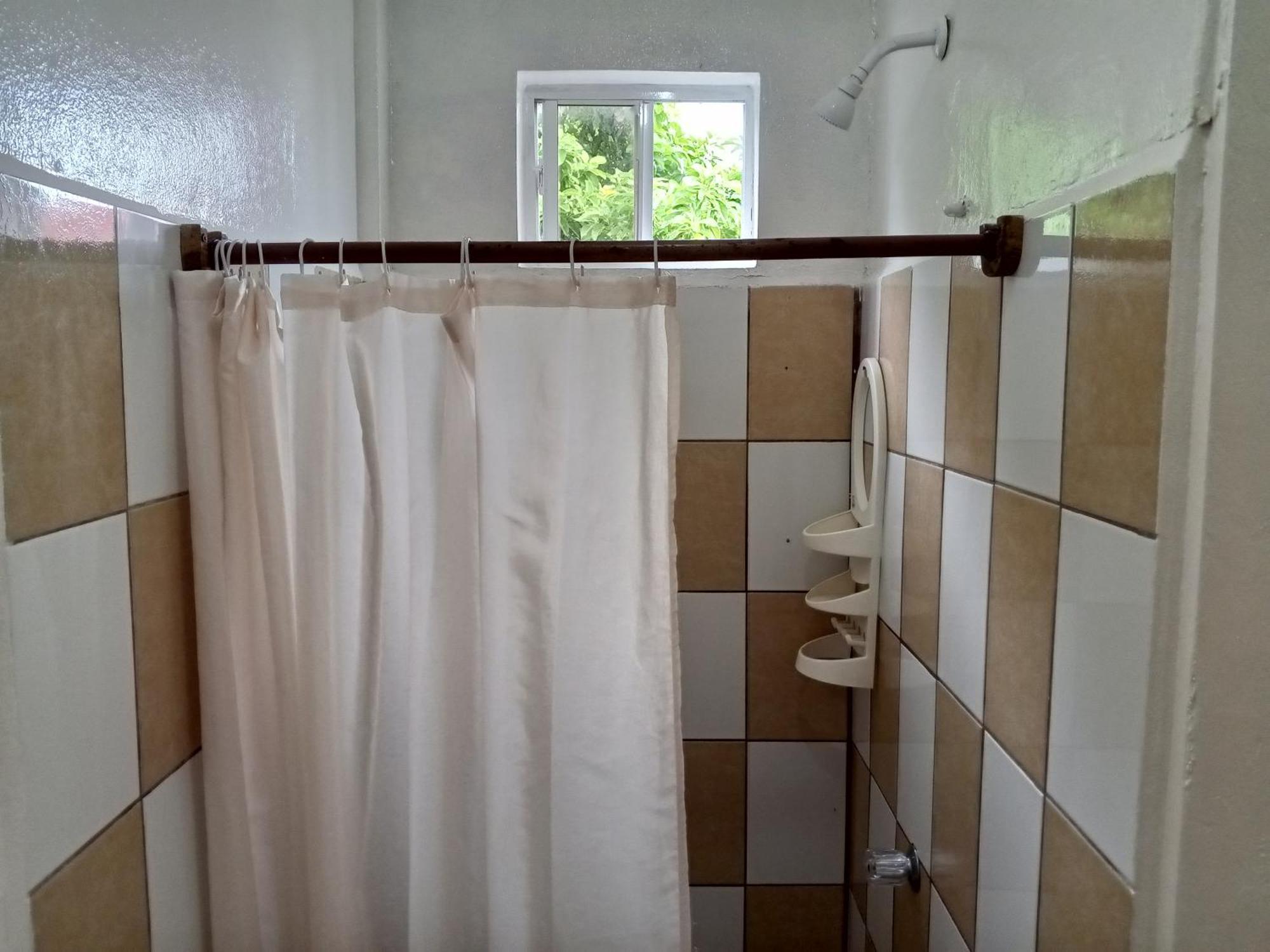 Christina'S Guest House Official Остров Литъл Корн Екстериор снимка