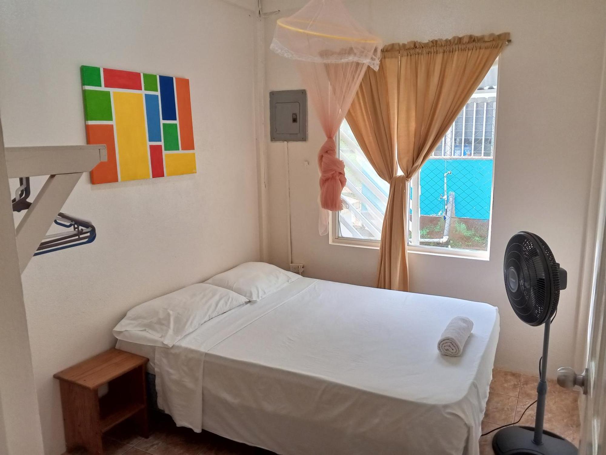 Christina'S Guest House Official Остров Литъл Корн Екстериор снимка