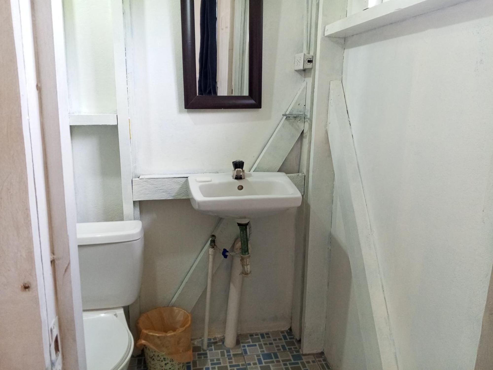 Christina'S Guest House Official Остров Литъл Корн Екстериор снимка