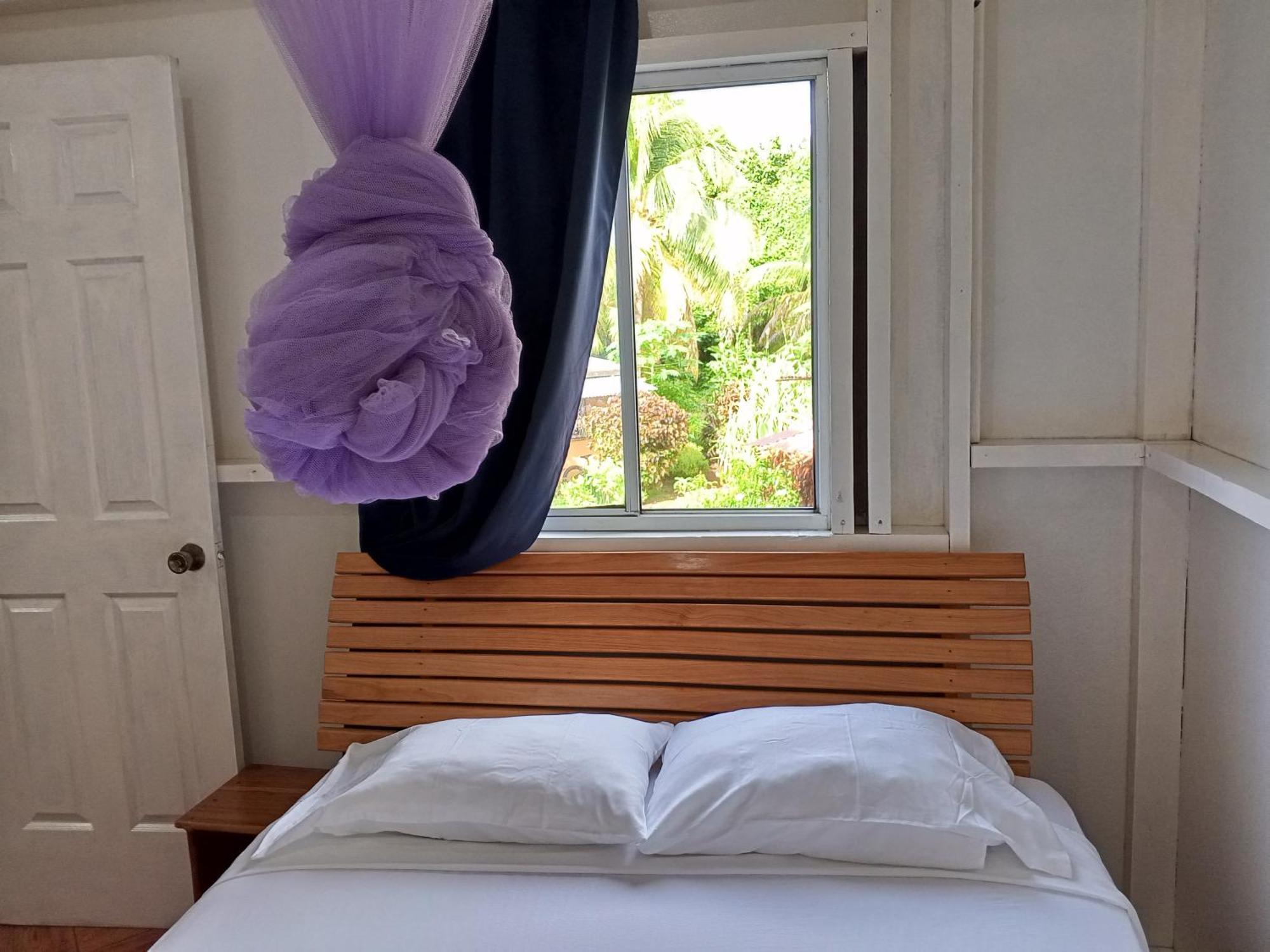 Christina'S Guest House Official Остров Литъл Корн Екстериор снимка